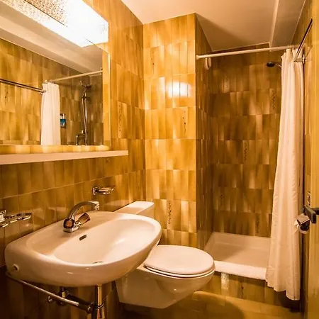 La Collina 3*